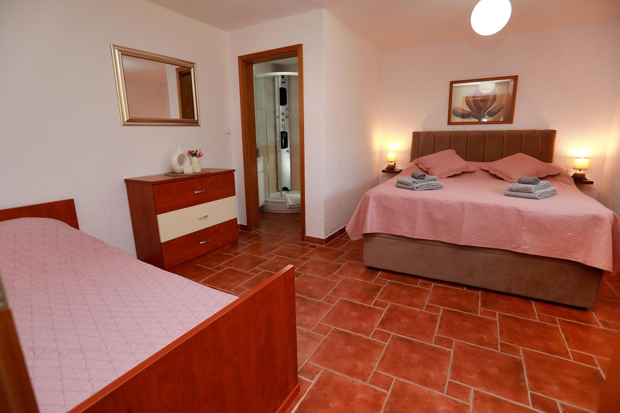Nevistic Apartmani Τρογκίρ Εξωτερικό φωτογραφία